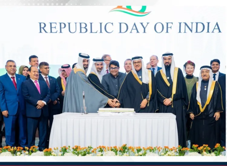 وزير الخارجية البحريني يشارك في حفل الاستقبال بمناسبة يوم جمهورية الهند الـ76 