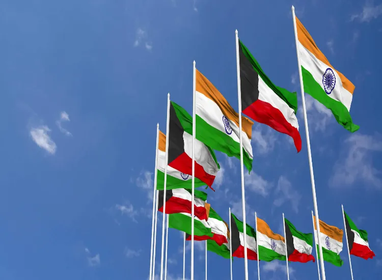 سفير الهند لدى الكويت يهنئ بالذكرى الـ 64 للعيد الوطني والـ 34 لعيد التحرير لدولة الكويت
