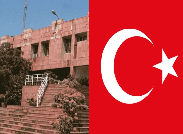 جامعة جواهر لال نهرو تعلق مذكرة التفاهم مع جامعة إينونو التركية بسبب 