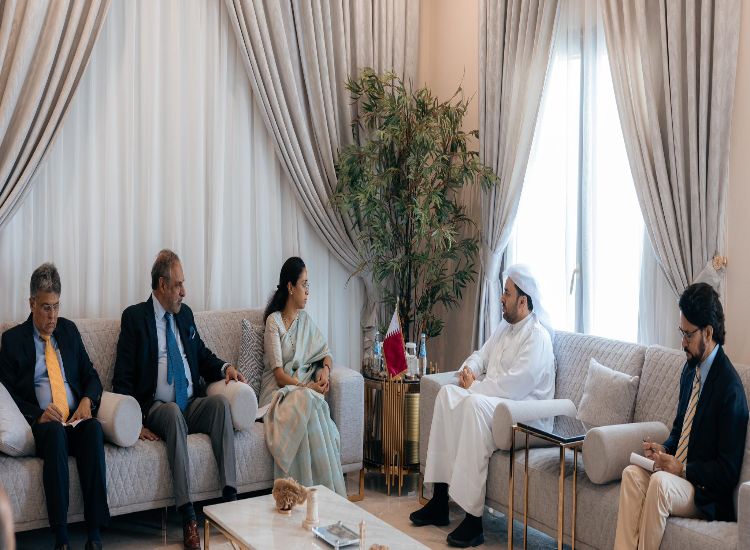 الوفد الهندي متعدد الأحزاب يلتقي بوزير الدولة بوزارة الخارجية القطرية