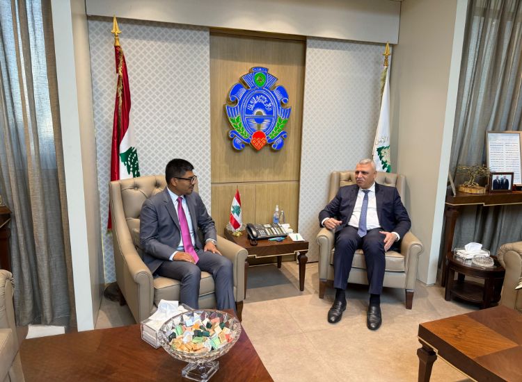  سفير الهند في لبنان، محمد نور الرحمن شيخ و المدير العام للأمن العام اللبناني  اللواء حسن شقير 