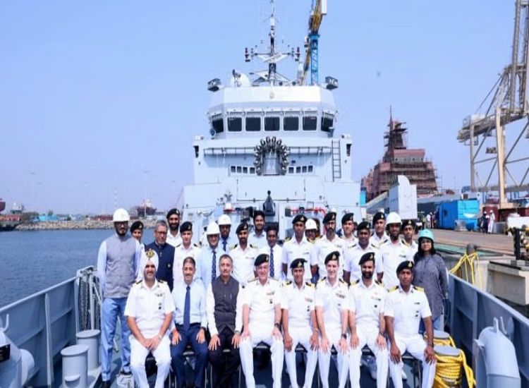 البحرية الهندية