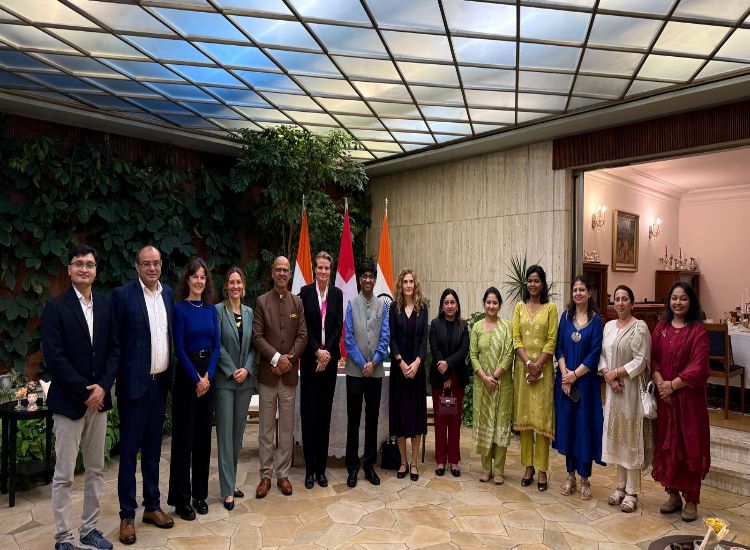 الهند وسويسرا تؤكدان التزامهما بتعزيز التعاون في مجالي البحث والابتكار