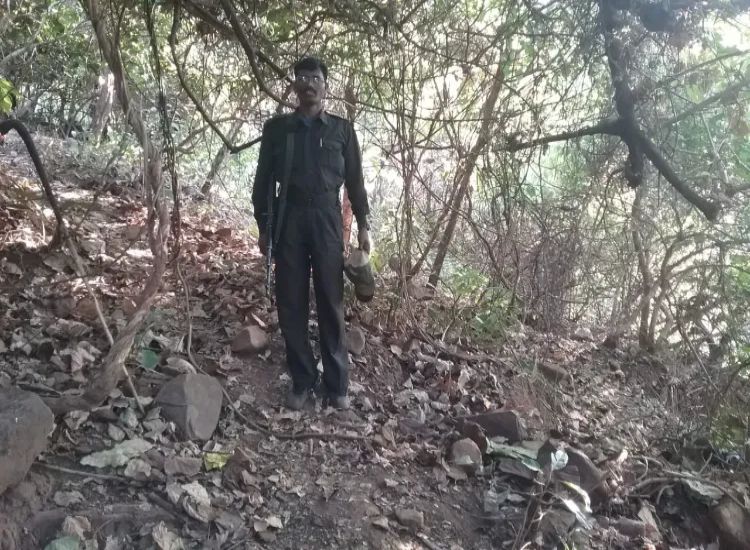 مقتل ماوي يحمل مكافأة قدرها 10 ملايين روبية على رأسه ضمن 3 متمردين في تبادل لإطلاق النار بجهارخاند