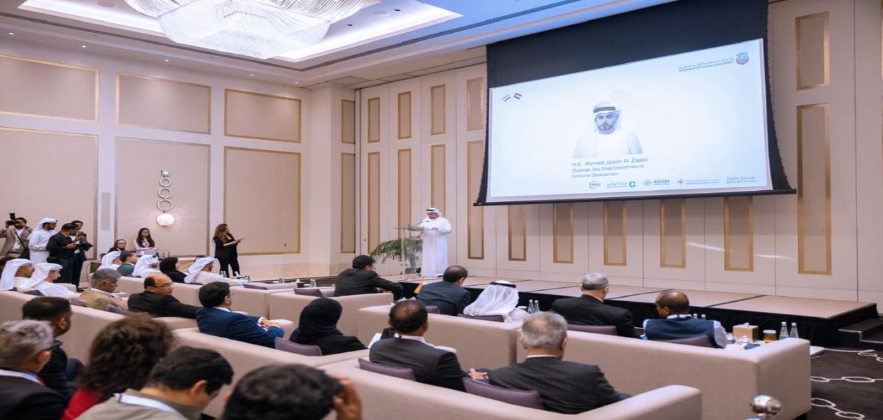 ملتقى أبوظبي–الهند للأعمال يُعزِّز العلاقات التجارية والاستثمارية بين البلدين