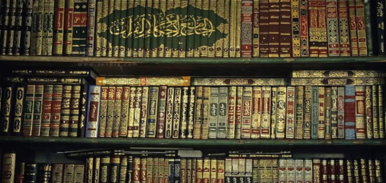 المكتبات الإسلامية تؤدي دورًا محوريًا في نشر المعرفة
