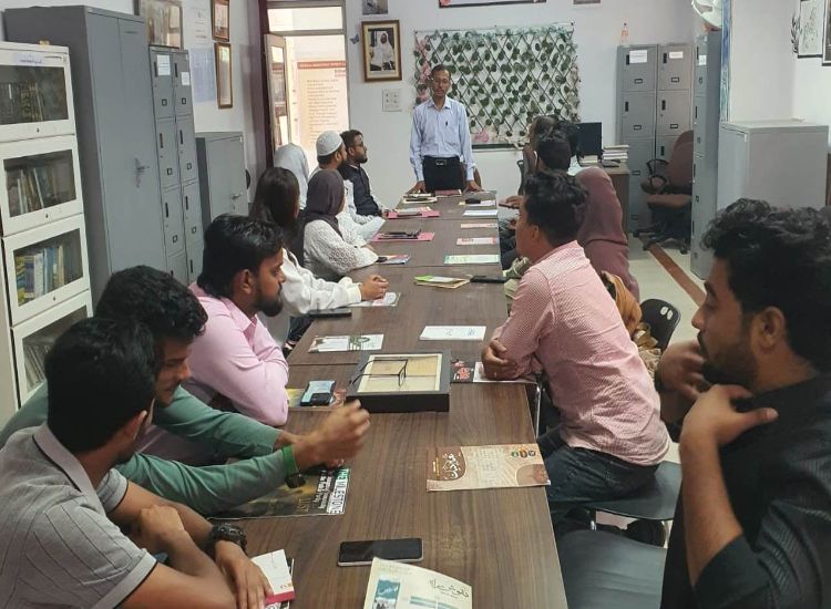 جامعة خواجة معين الدين الجشتي تنظّم حفلة تأبين للأستاذ الراحل عبد الباري