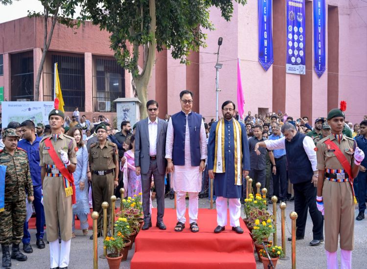 ريجيجو يشيد بالجامعة الملية الإسلامية لتجسيدها روح الهند المتنوعة