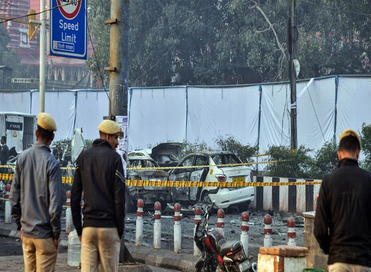 سنغافورة تدين الهجوم الإرهابي قرب القلعة الحمراء وتعلن تضامنها مع الهند