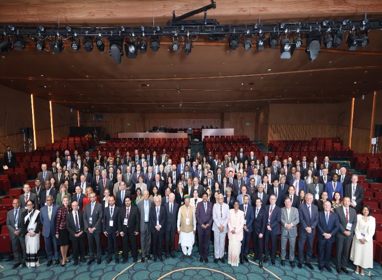 محكمة قطر الدولية تشارك في اجتماع المنتدى الدولي الدائم للمحاكم التجارية في نيودلهي