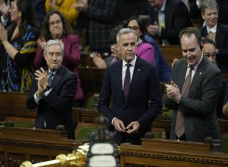 الحكومة الكندية تنجو من تصويت حجب الثقة بعد إقرار الميزانية