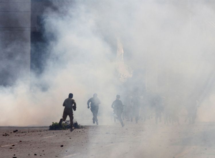 مأساة في فيصل آباد: مقتل 20 شخصًا بينهم 7 من عائلة واحدة في انفجار مصنع للمواد الكيميائية