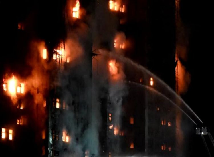 حريق ضخم في هونغ كونغ