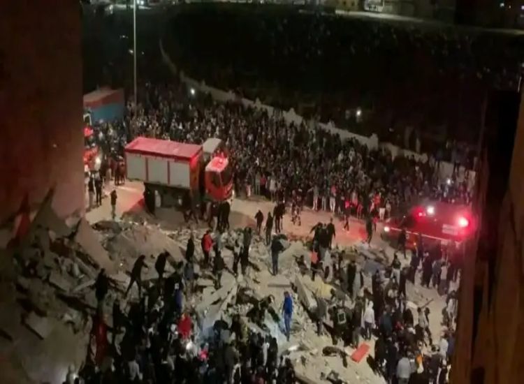 مصرع 19 شخصًا وإصابة 16 إثر انهيار مبنيين في مدينة فاس المغربية