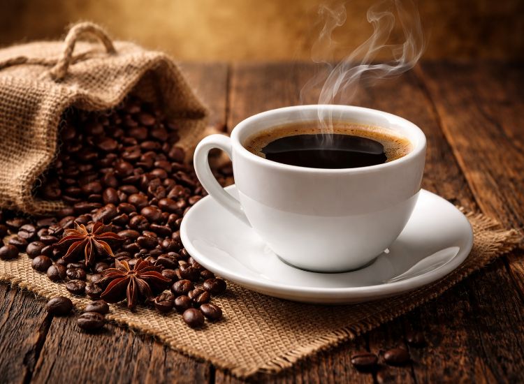 دراسة: القهوة الصباحية تحسّن المزاج وتزيد النشاط