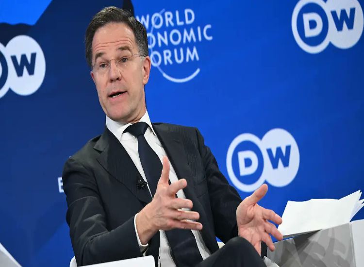 الأمين العام للناتو يعتبر الدبلوماسية طريق الحل لأزمة غرينلاند