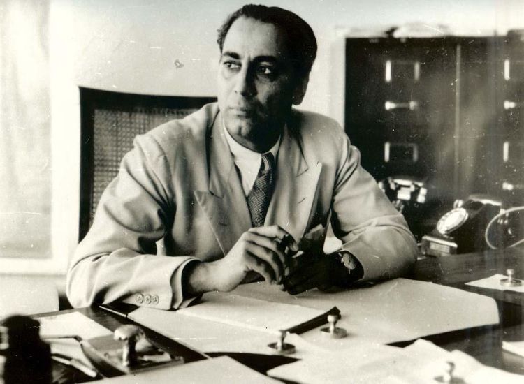 كبير وزراء آسام يحيي ذكرى هومي جهانغير بهابها