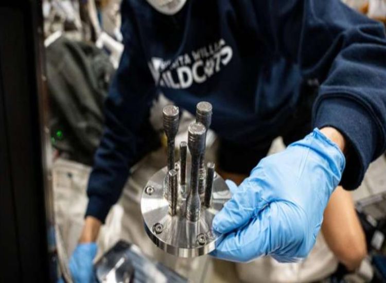  علماء صينيون ينجحون في إتمام أول عملية طباعة ثلاثية الأبعاد للمعادن في الفضاء