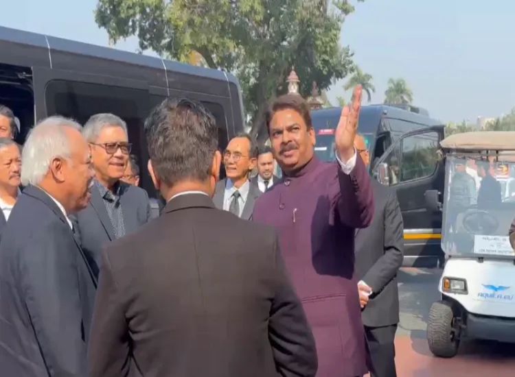 وفد إندونيسي يزور البرلمان الهندي خلال دورة الميزانية وسط تعزيز التعاون البرلماني بين البلدين