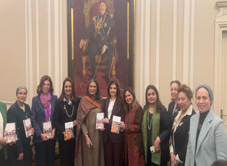 السفارة المصرية في دلهي تنظّم رحلة سياحية لـ42 هنديًا لتعزيز الترويج السياحي