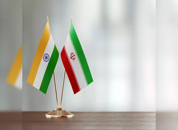 نيودلهي تتابع الأوضاع في إيران وتوصي رعاياها بالمغادرة وتوخي الحذر 