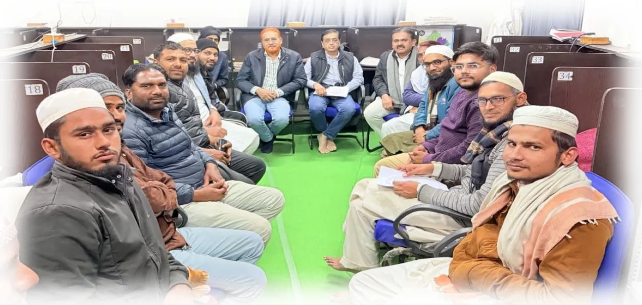 مكتبة داخل مسجد في راجستان تتحول إلى مركز دراسة للشباب والاستعداد للوظائف الحكومية