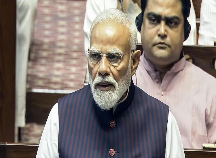مودي: الحكومة تسعى لتأمين الغاز والنفط الخام من جميع المصادر الممكنة