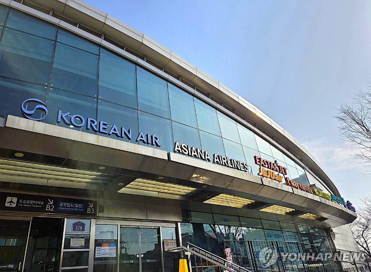 كوريا الجنوبية: شركات الطيران الاقتصادي تقلص رحلاتها بسبب ارتفاع تكاليف الوقود بسبب أزمة الشرق الأوسط