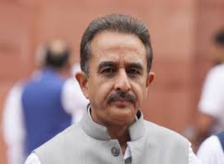 وزير الدولة للشؤون الخارجية يزور ميانمار لحضور تنصيب الرئيس الجديد