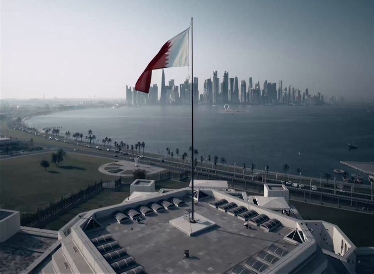 إصابة أربعة أشخاص في قطر جراء سقوط شظايا صواريخ بمنطقة مريخ