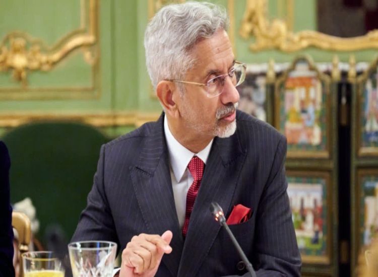 جايشانكار يبحث العلاقات الثنائية في موريشيوس ويعزز الشراكة مع الإمارات