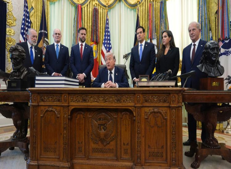 الرئيس ترامب يعلن تمديد وقف إطلاق النار بين لبنان وإسرائيل لثلاثة أسابيع