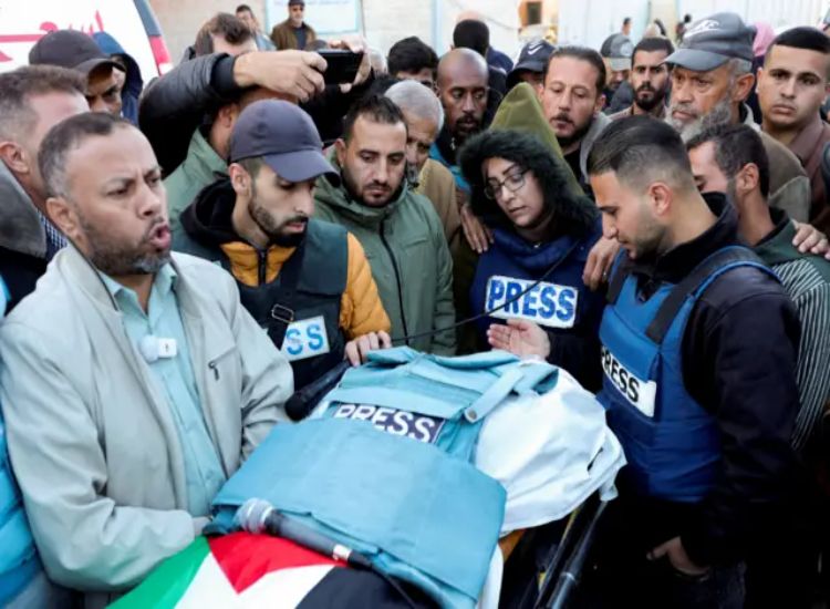 المفوض الأممي: 300 صحفي قتلوا في الحرب الإسرائيلية على قطاع غزة
