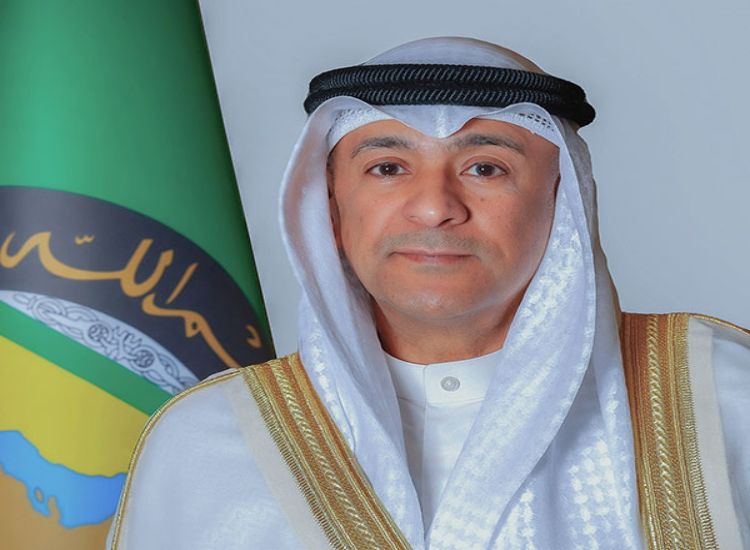 الأمين العام لمجلس التعاون: الاعتداءات الإيرانية السافرة على الإمارات عمل عدواني وتصعيد سافر يهدد أمن المنطقة