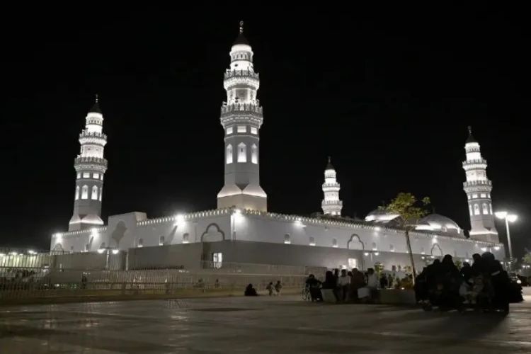 مسجد قباء.. محطة روحانية وتاريخية لضيوف الرحمن في المدينة المنورة