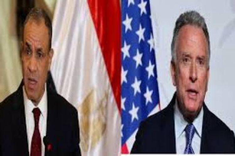 وزير الخارجية المصري والمبعوث الأمريكي للشرق الأوسط يبحثان هاتفيًا خفض التصعيد بالمنطقة