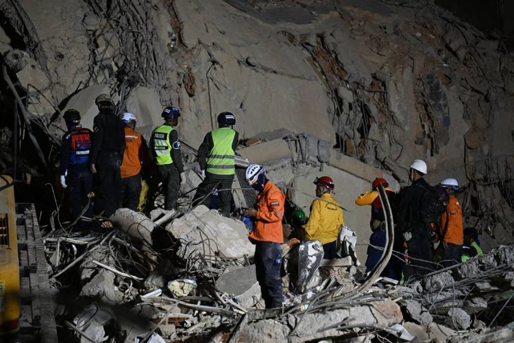 الولايات المتحدة ترفع بعض العقوبات عن فنزويلا للمساعدة في جهود الإغاثة