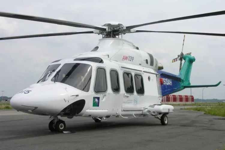 سقوط طائرة مروحية تابعة لشركة أرامكو السعودية واستشهاد جميع ركابها وعددهم 14 شخصا