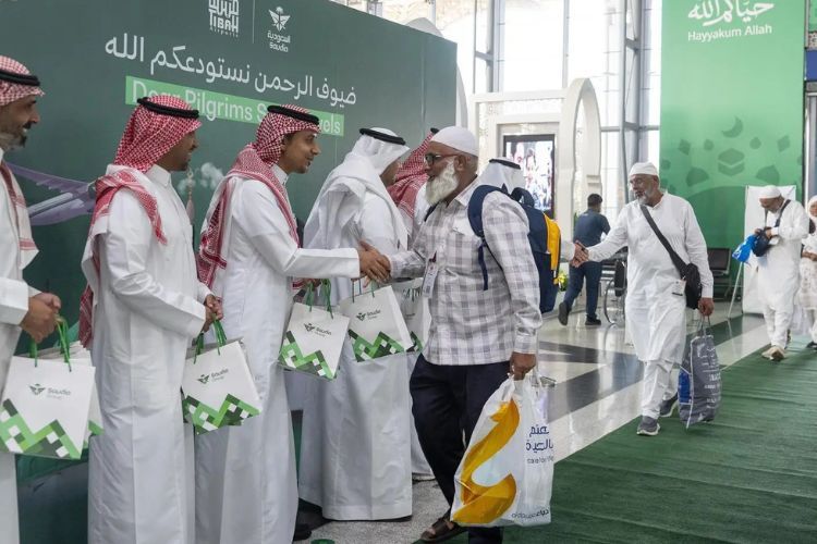 الخطوط السعودية تسدل الستار على موسم تشغيل الحج برحلة إلى الهند