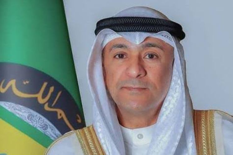 البديوي يدين الاعتداء الإيراني على سفينتين إماراتيتين أثناء عبورهما مضيق هرمز
