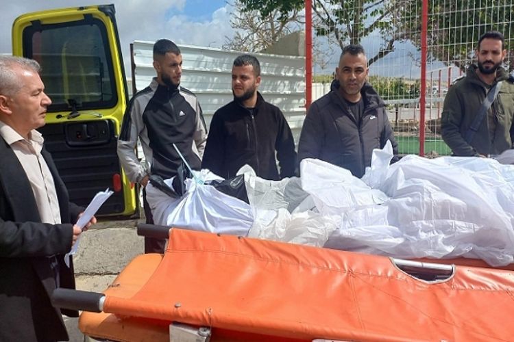 إسرائيل تسلِّم جثمان أسير فلسطيني بعد شهور من استشهاده في السجن