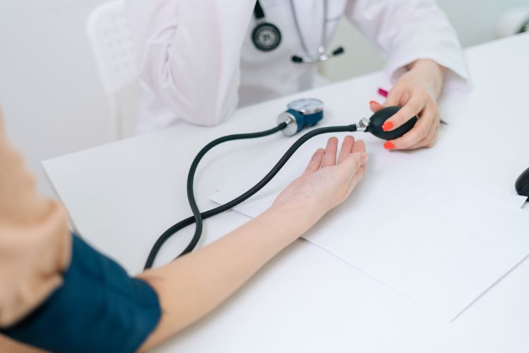 منظمة الصحة العالمية تطلق خطة دولية لعلاج اضطرابات ضغط الدم أثناء الحمل